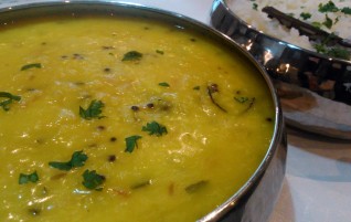 Dhal Tarka